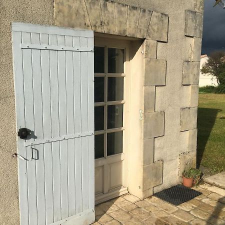 Maison Au Calme Proche Des Cures Apartment Jonzac Exterior photo