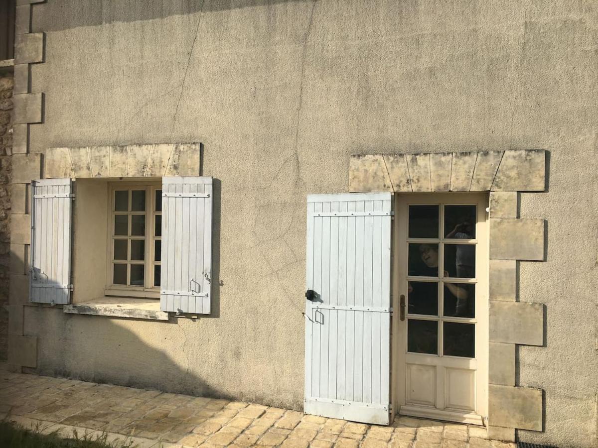 Maison Au Calme Proche Des Cures Apartment Jonzac Exterior photo